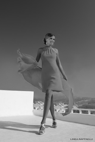 Robe cocktail set 019 par Linea Raffaelli